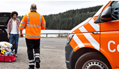 Roadside breakdown RAC van